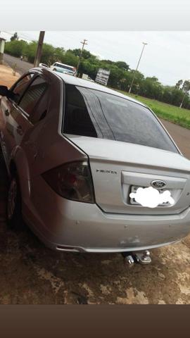 Ford fiesta sedã