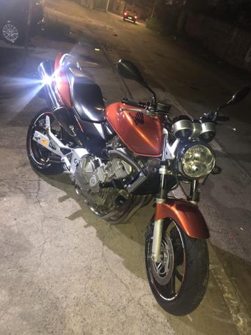 Hornet CB 600 F