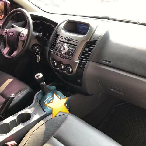 VENDE-SE Ford Ranger Limited 2.5