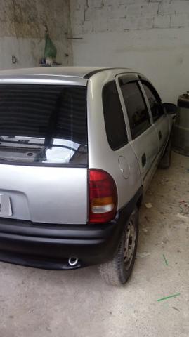 Corsa 99 Básico - Foto 11