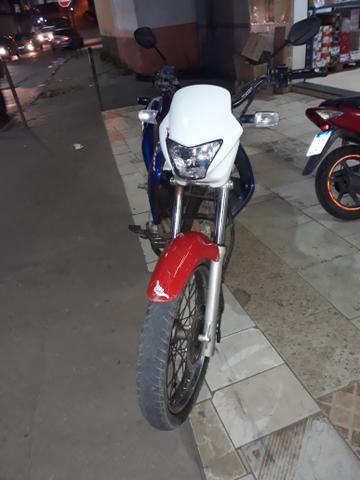 Vendo ou troco por 150 Ela tem 2200 de docomento da para acerta e transferir 3500 na mão - Foto 2