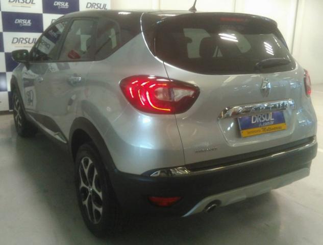 Renault Captur INTENSE 1.6 4P - Foto 4