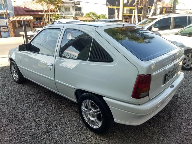 Kadett GL 1.8 ano 1997 - Foto 2