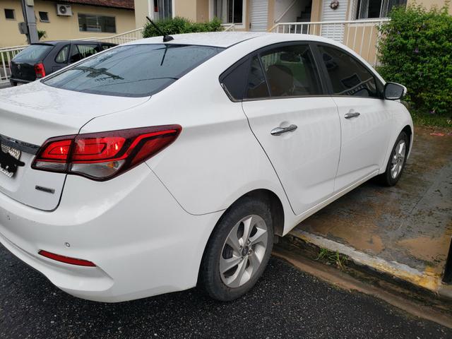 HB20S 2017 1.6 Premium Automático - Foto 4