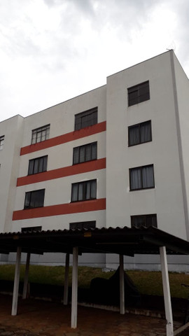 Apartamento com 2 quartos Rua Jorge Lacerda, 798