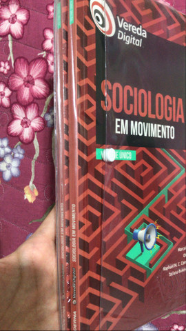 Livros sociologia em movimento - Foto 2