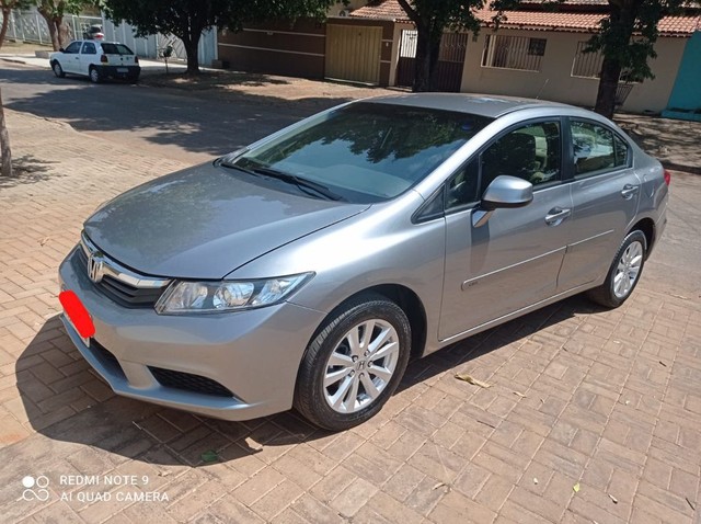 HONDA CIVIC 2015 / LXS 1.8 AUTOMÁTICO / CARRO EXTRA!!