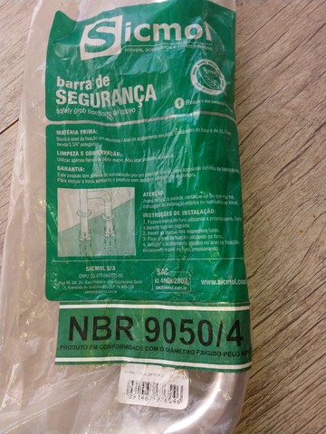 Vendo Barra de segurança p Lavatório em L Sem Uso - Foto 4