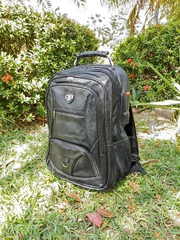 Mochila de Couro Masculina Impermeável resistente  - Foto 2