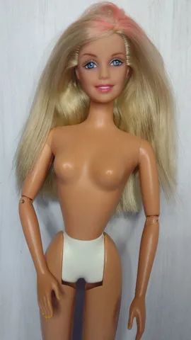 BONECA BARBIE ANTIGA SEM ROUPAS.