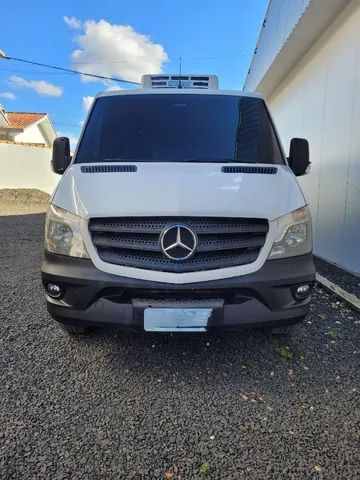 Vende se Sprinter 415 refrigerada 