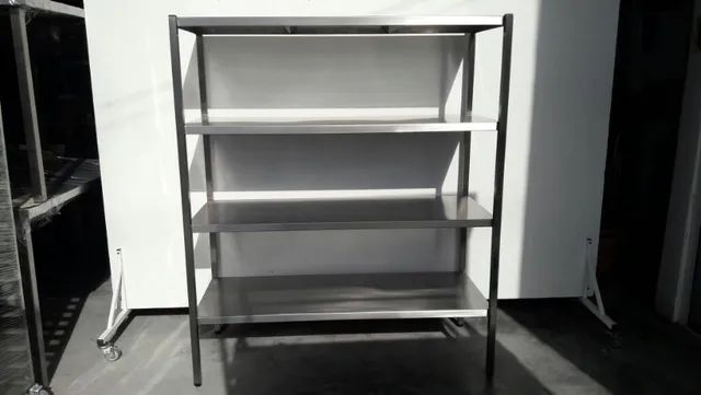 Estante industrial com 4 planos 100% em inox