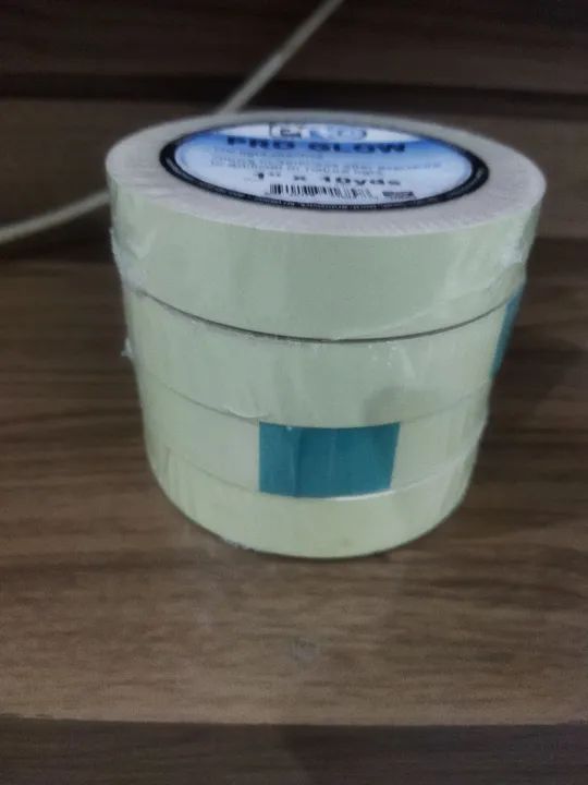 Fita fotoluminescente Pro Glow brilha no escuro kit com 4 unidades. - Foto 3