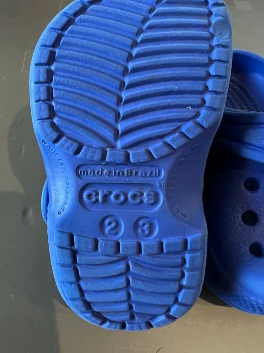 Sandálias Crocs Azul Bebê Tamanho 2/3 =18/19 - Foto 3