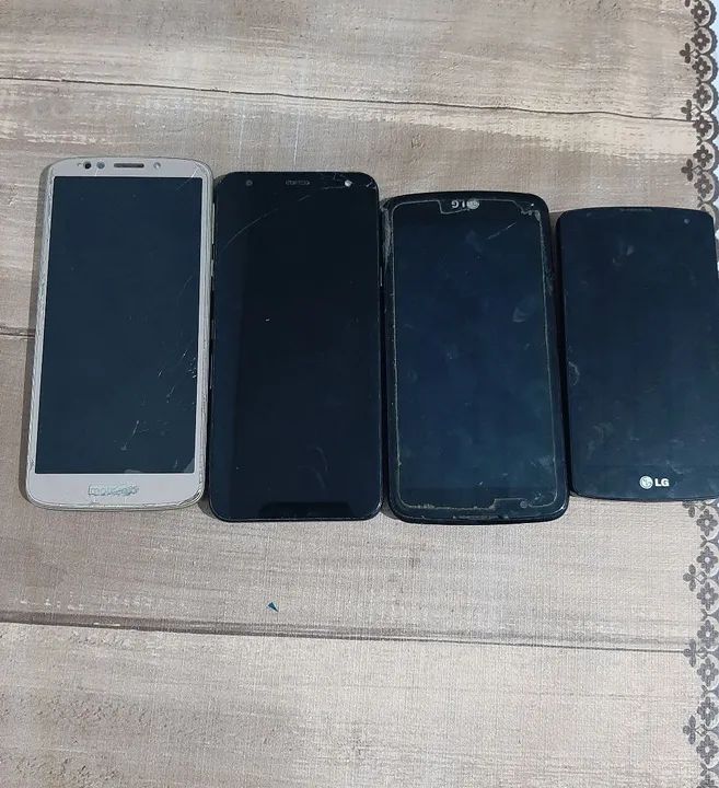 4 Celulares para Peças - Foto 2