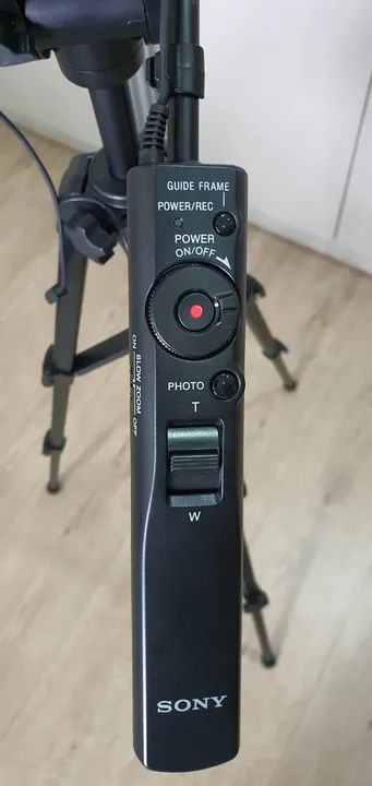 Tripe Sony Handycam VCT-50AV com Controle Remoto - Foto 3