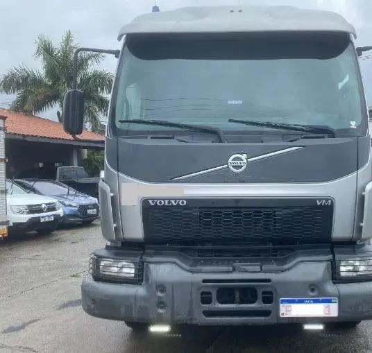 Caminhão Caçamba - Impecável! - Foto 2