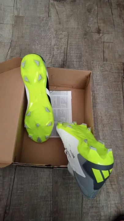 Chuteira Br 42 Br 43 Campo Adidas Cód GZ 0024 Original - Foto 4