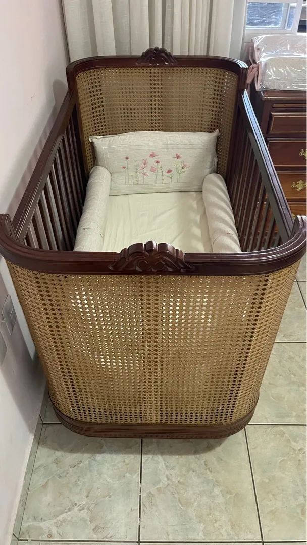 Berço de palhinha em Madeira Maciça - Foto 2