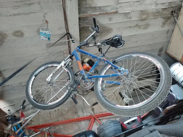 Bicicleta de alumínio aro 24 quadro escorrido - Foto 2