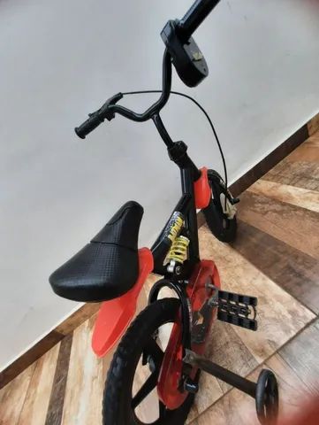 Bicicleta Infantil Batman - Aro 12 - Foto 4