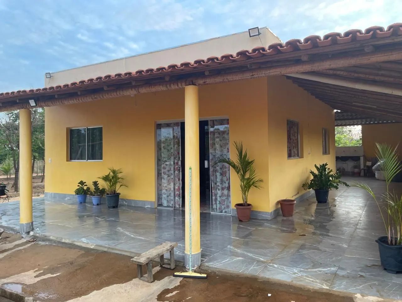 VENDO Chácara com CASA NOVA e acesso TOTALMENTE ASFALTADO 