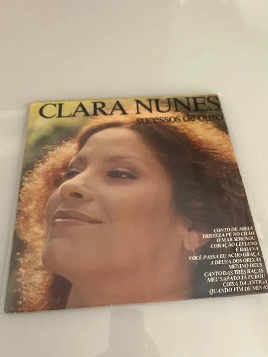 LP Clara Nunes sucessos de ouro