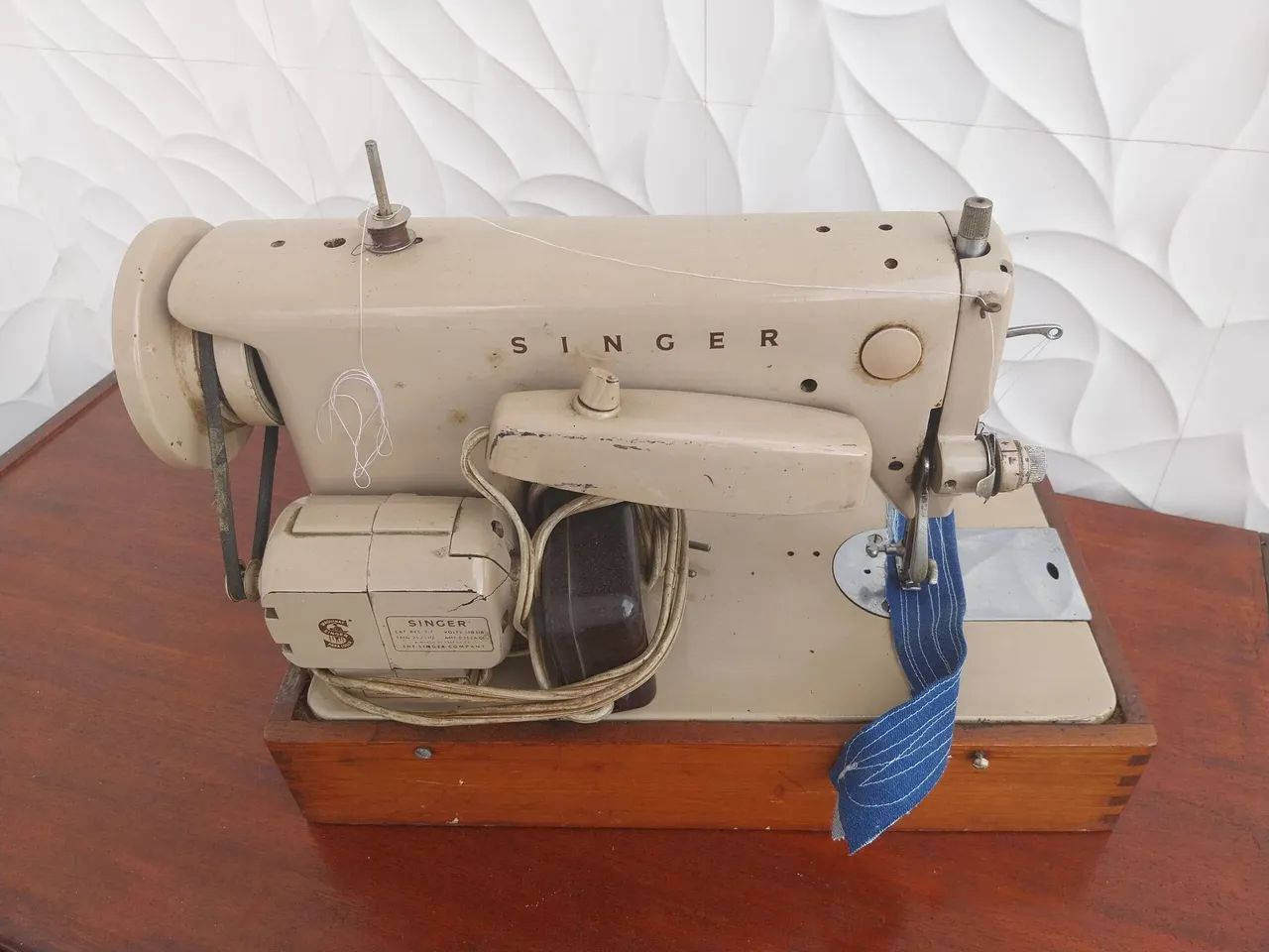 Máquina Costura Singer revisada c/ garantia - Foto 5