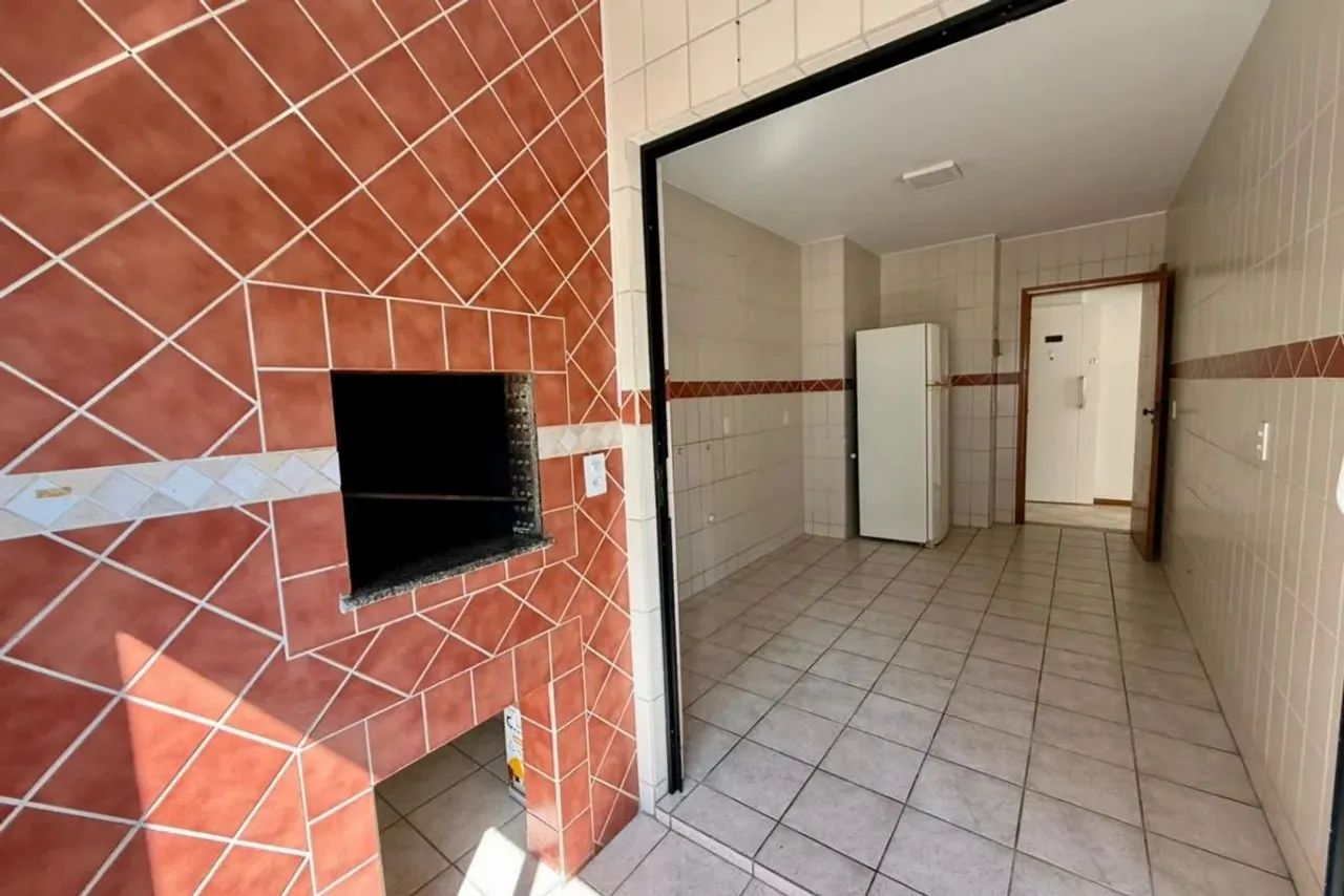 Av Brasil - Balneário Camboriú - Foto 2