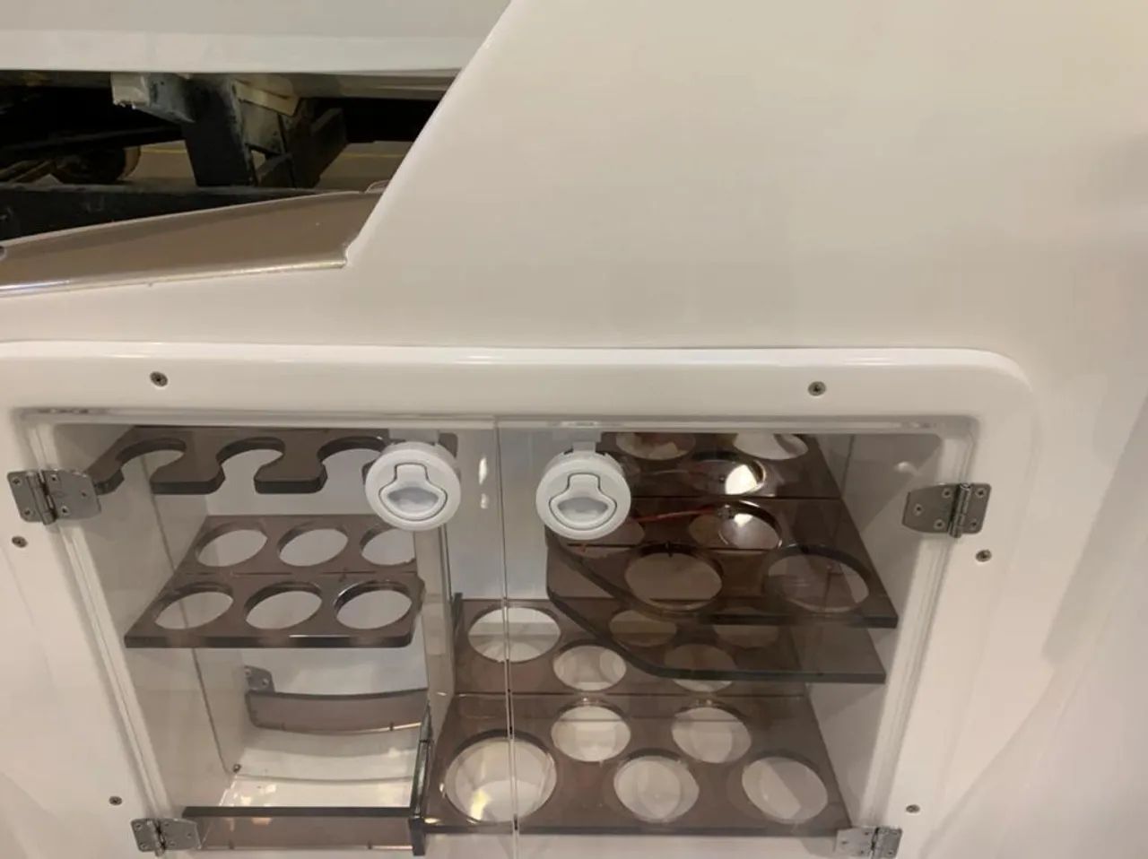 TRITON 300 SPORT + MONTAGEM DE SÉRIE + MERCRUISER 6.2L 300HP + ACESSÓRIOS - Foto 11