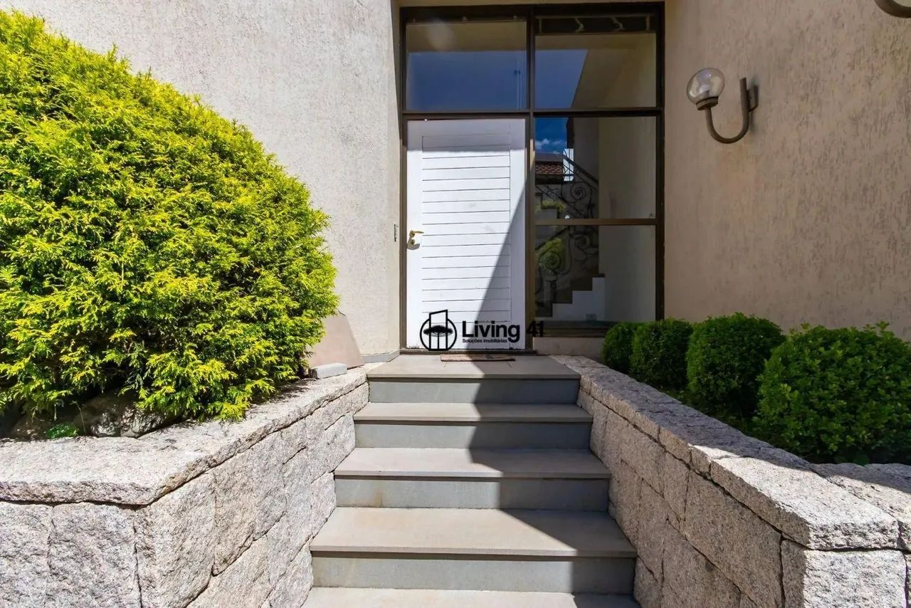 Linda Casa em cond. com Piscina - Santo Inácio. - Foto 6