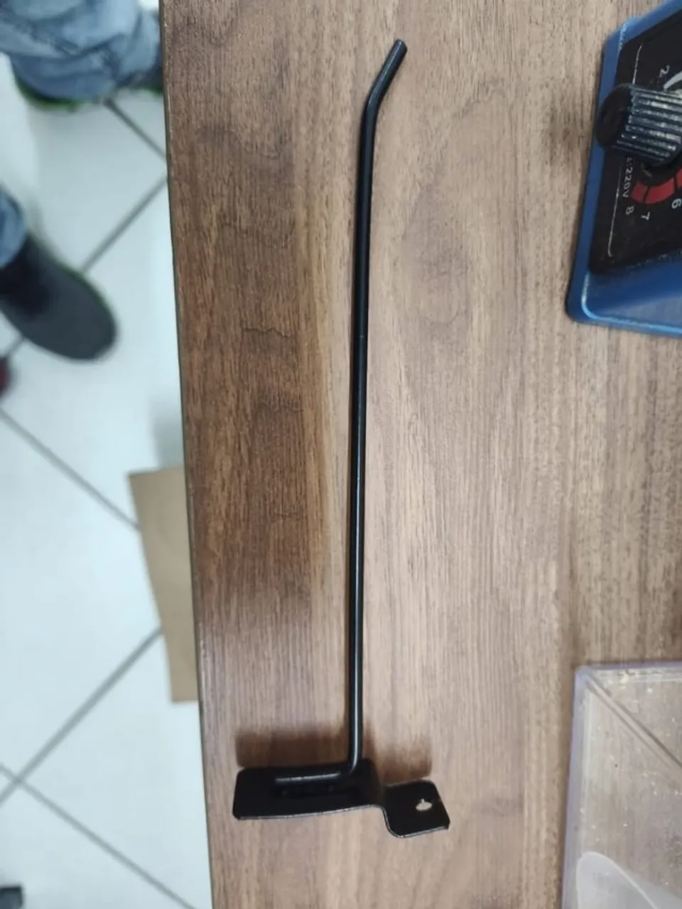 Expositor Gancheira Gancho para Canela - Cor Preta - Valor Unitário - 20 cm - Metal