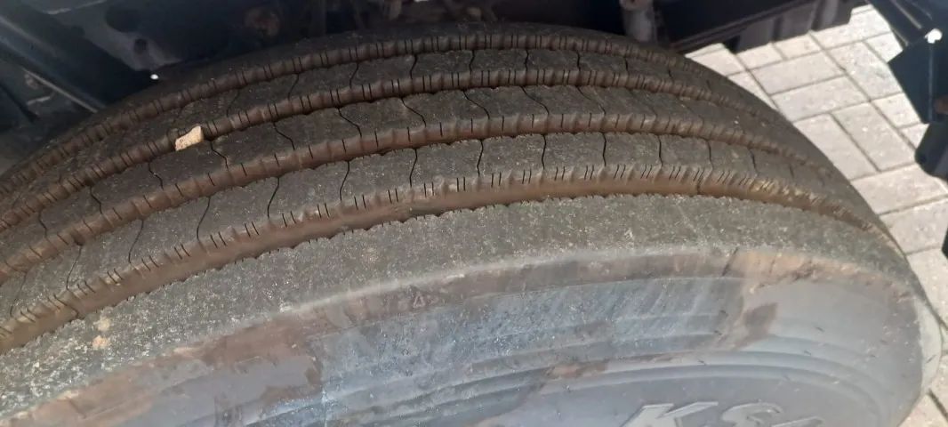 VW CONSTELLATION 24.280 BAU REFRIGERADO 6X2 THERMO KING - Foto 4