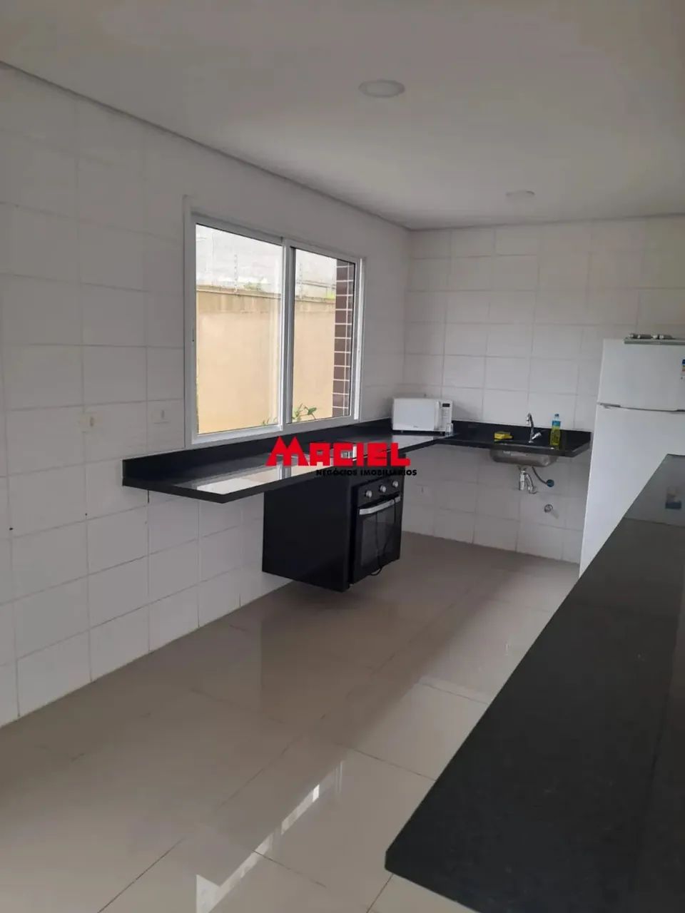 APTO NO CENTRO DA CIDADE, TERREO COM QUINTAL, NOVO NO CONTRAPISO, CONDOMINIO COM PISCINA,  - Foto 12