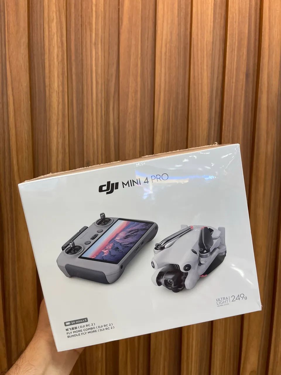 Drone DJI Mini 4 Pro Fly More Combo (Com tela) BR - DJI043