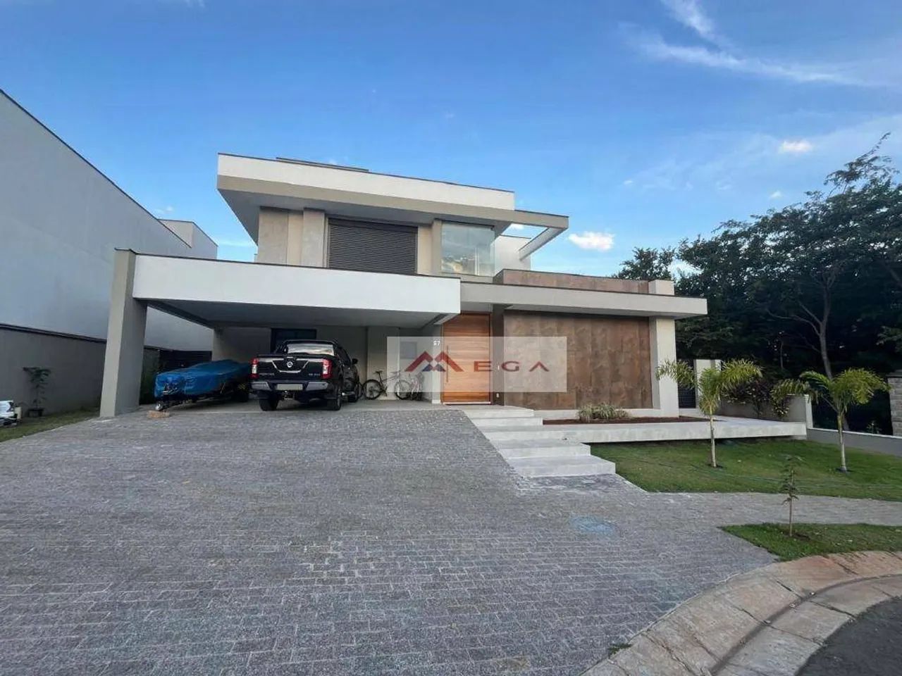 Casa com 3 quartos à venda, 305 m² por R$ 3.175.000 - Condomínio Luzern - Swiss Park - Cam