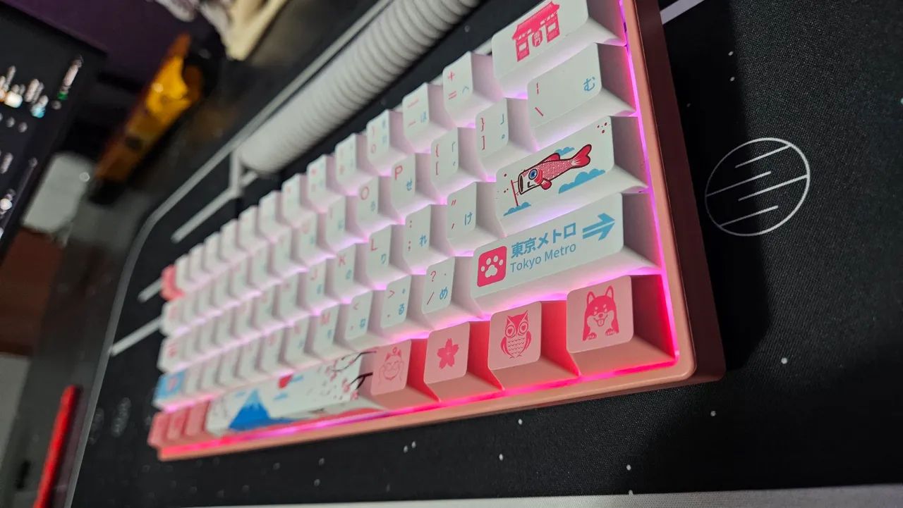 Teclado Akko 3061S World Tour Tokyo R2 - Gateron Pink - Foto 4