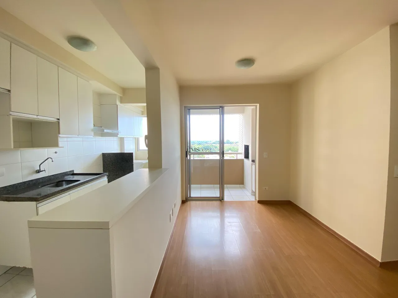 Apartamento com 3 quartos para alugar - 69m²