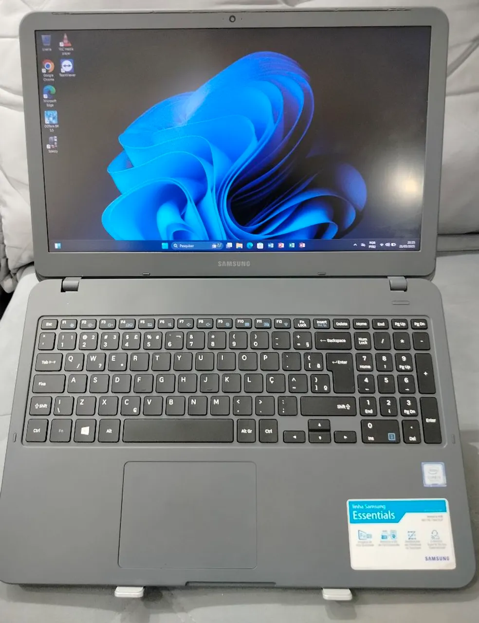 Notebook Samsung Essentials