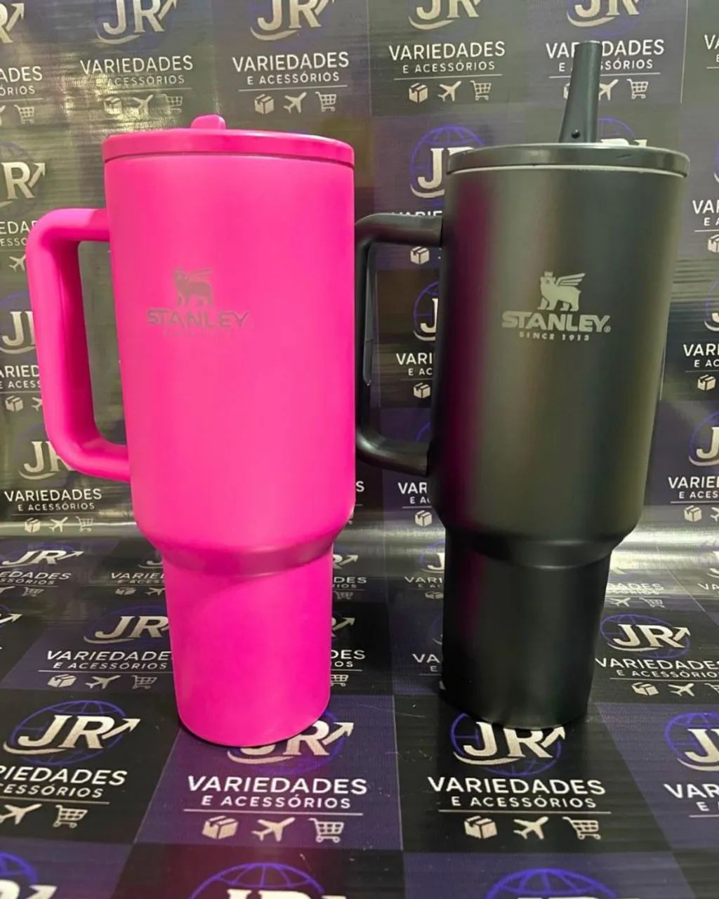 Copo Térmico de 1200ml com bico e canudo  - Foto 2