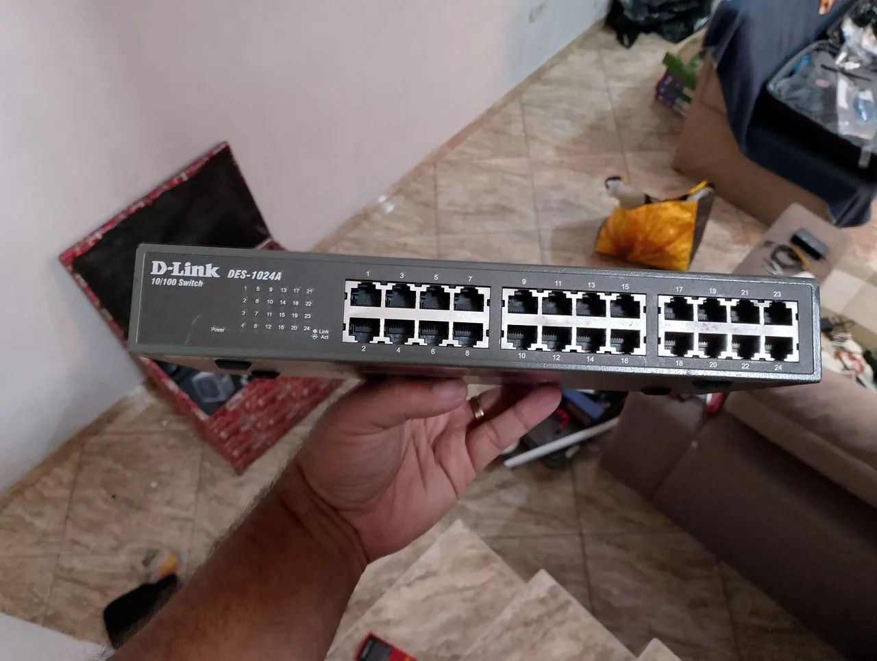 Switch D-Link DES-1024A 24 Portas