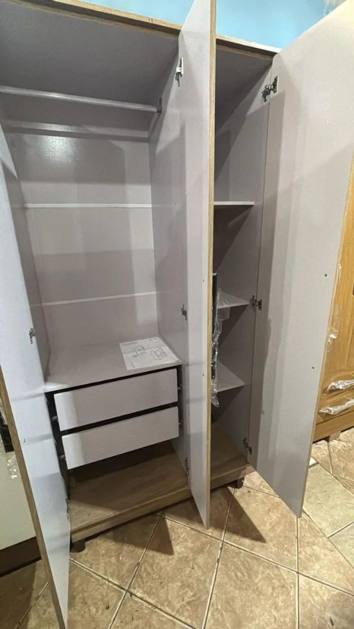Promoção guarda roupa 3 portas por 750,00 frete grátis  - Foto 2