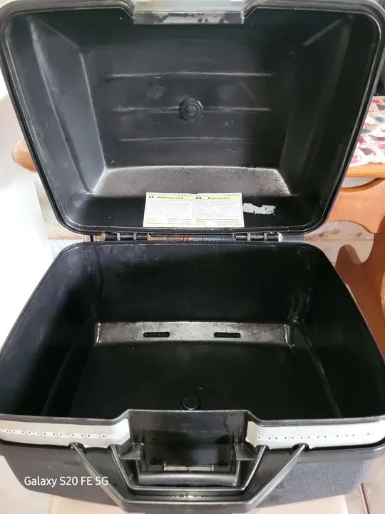 Baú Givi para moto original. - Foto 2