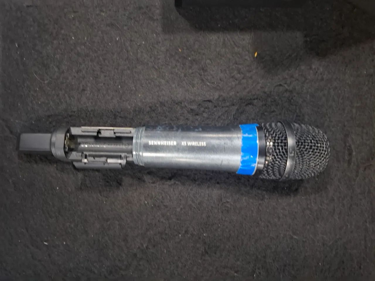Microfones sem fio Sennheiser Xs Wireless 1 e 2 (R$ 950,00 cada) - Foto 4