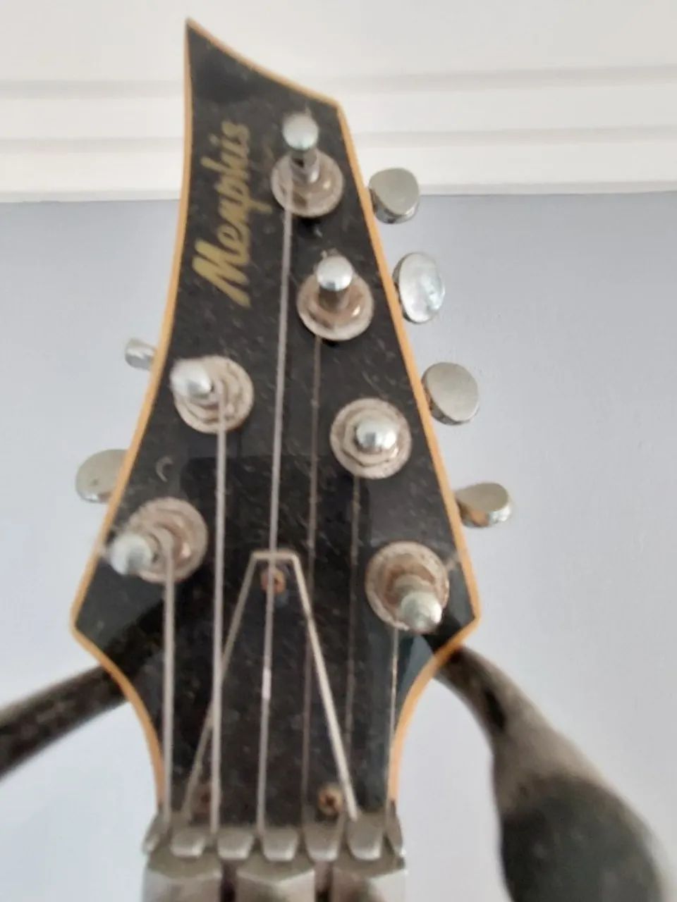 Guitarra Elétrica, marca Tagima Menphis Plus. - Foto 4