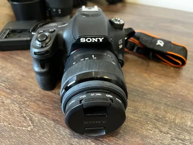 Câmera Sony Alpha a58 DSLR com lentes 18-55 / 55-200mm e Acessórios - Pronta para Uso - Foto 5