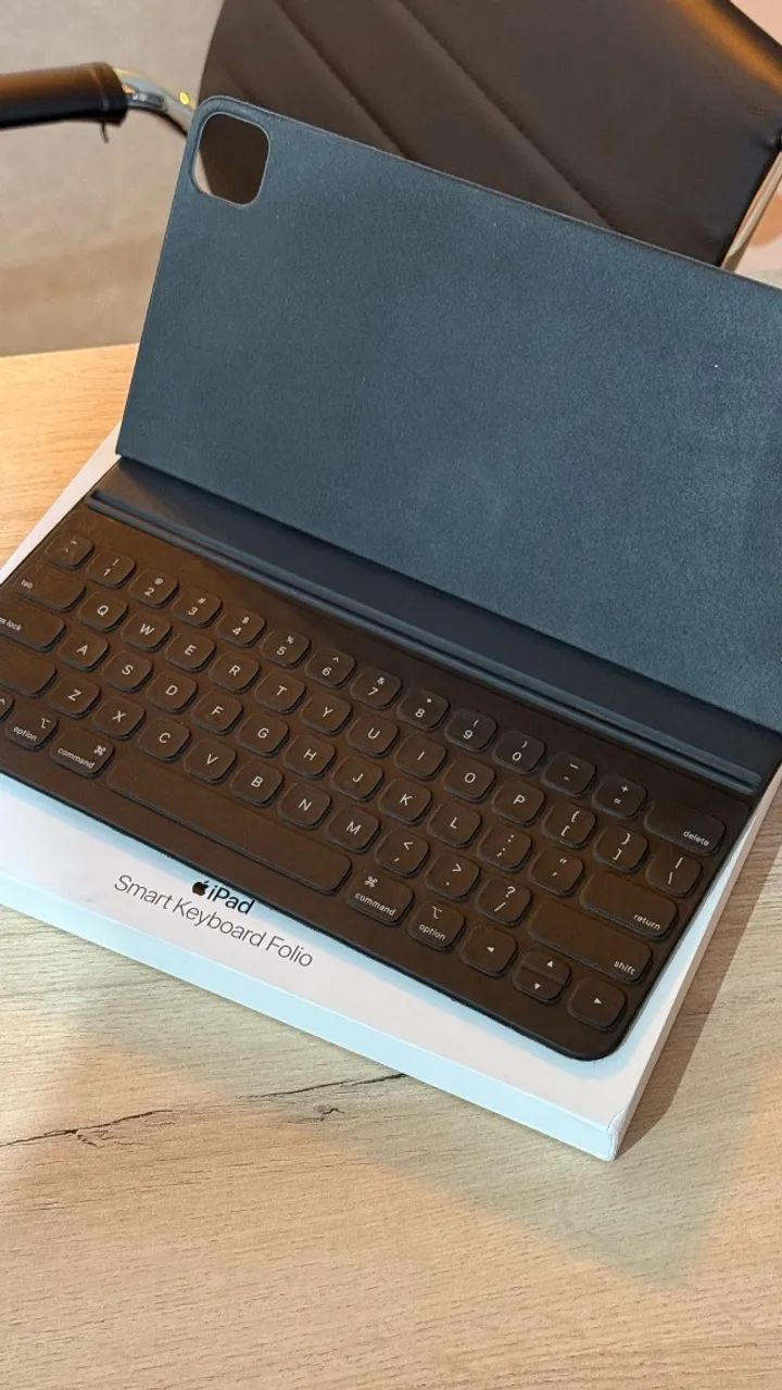 Teclado iPad Pro 12.9 Pol. Smart Keyboard Folio - Loja física! Com
