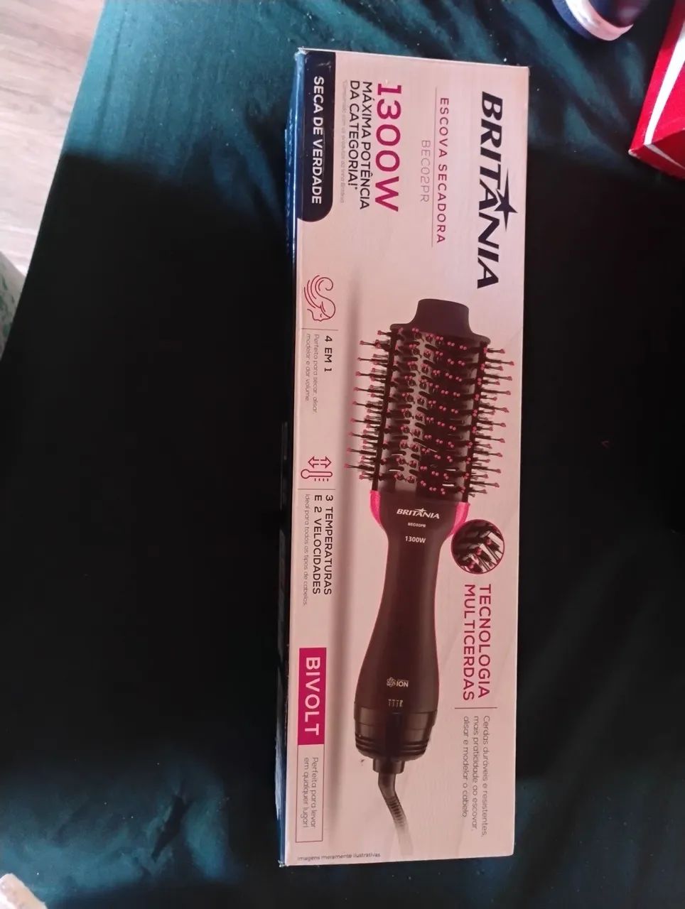 Secador de cabelo escova rotativa Britânia 1300W Bivolt - Foto 2