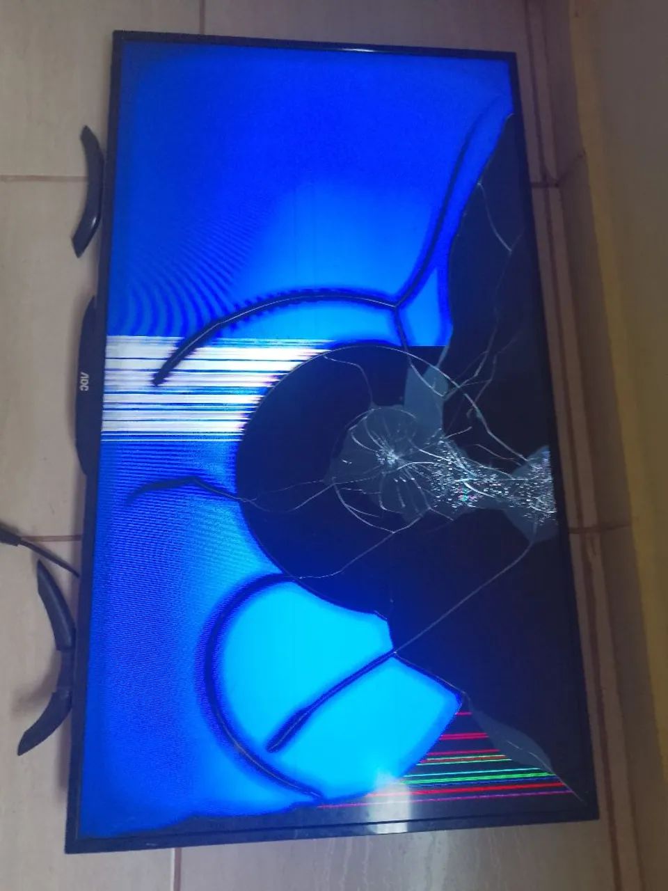 AOC 40-inch TV for parts removal; functional except for cracked screen – $250