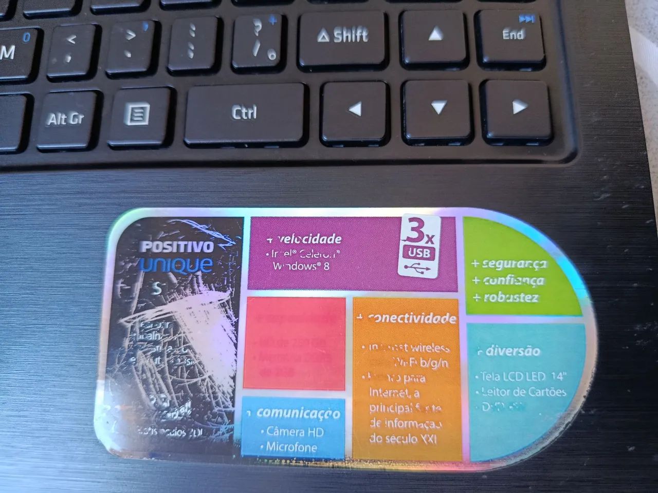 Vende-se notebook Positivo (tela com defeito)  - Foto 4